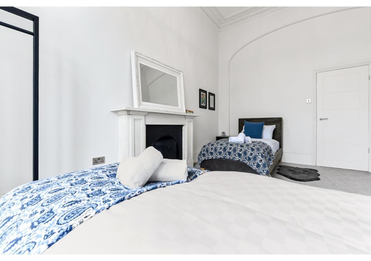 Upscale Urban Haven: Luxury Flat Apartman London Kültér fotó